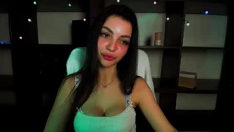 Snapshot of lexi_jos chatting on February 11, 6:44 pm Alexia online show from February 11, 6:44 pm