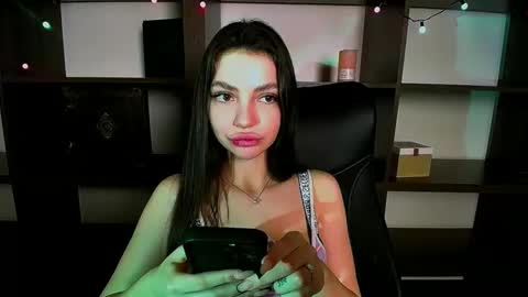 Snapshot of lexi_jos chatting on February 13, 8:45 pm Alexia online show from February 13, 8:45 pm