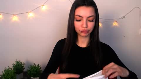 Alexia online show from February 24, 2:04 pm