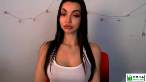 Alexia online show from March 29, 1:44 pm