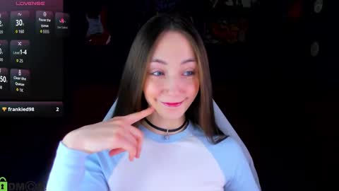 Snapshot of lexi_split chatting on February 4, 1:33 am Lexi GTM2 MonWedThurSatSun 1000am-400pm online show from February 4, 1:33 am