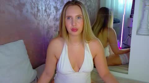 LEXXY online show from November 21, 6:56 am