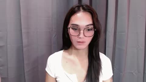 lexibabe_ online show from April 14, 11:05 am