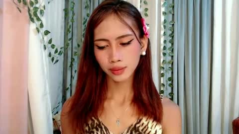 lexie_loveee online show from June 22, 1:51 am