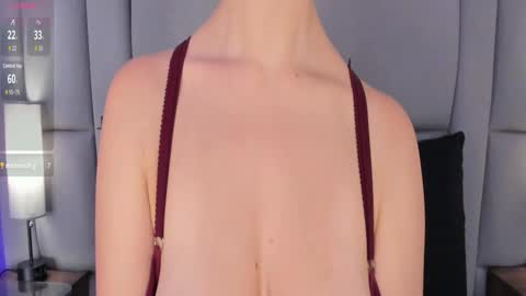 Snapshot of lexiee__ chatting on March 6, 12:12 pm lexiee__ online show from March 6, 12:12 pm
