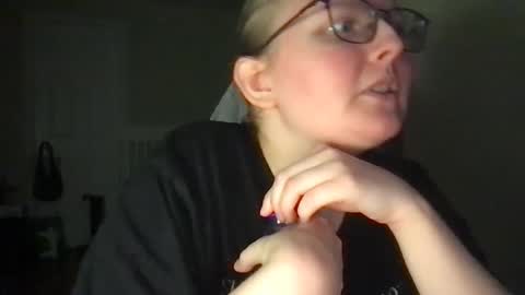 Snapshot of lexielilacs chatting on February 26, 11:26 pm lexie online show from February 26, 11:26 pm