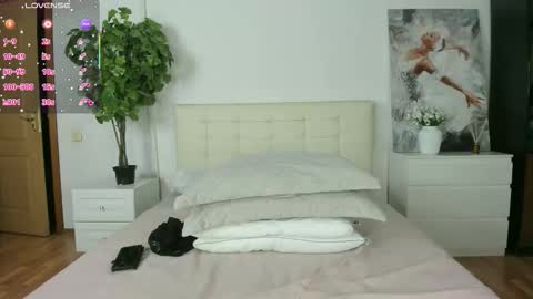 Snapshot of lexiflower1 chatting on March 29, 5:40 am Lexi online show from March 29, 5:40 am