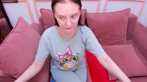 Lexi online show from December 16, 6:29 am