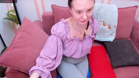 Lexi online show from February 10, 7:01 am