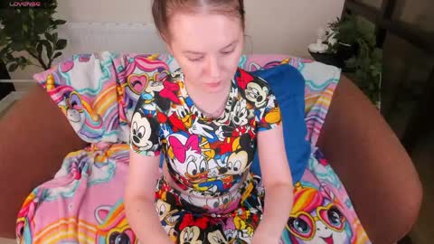 Lexi online show from April 3, 6:33 am