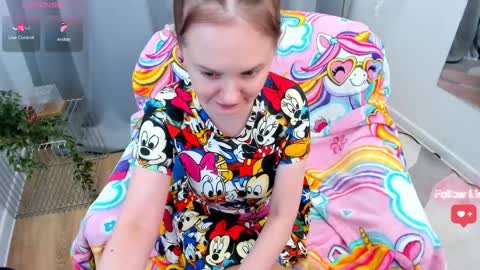 Lexi online show from April 7, 6:36 am