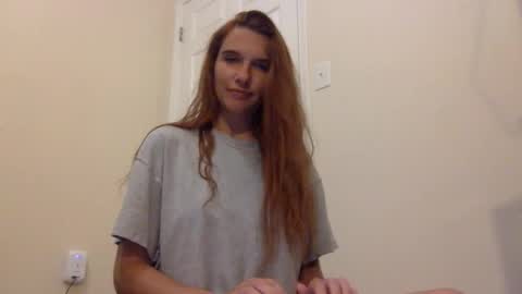 Snapshot of lexiial0 chatting on May 26, 12:17 am Alexia L. online show from May 26, 12:17 am