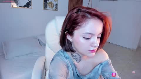 Snapshot of lexirouge_ chatting on October 6, 6:49 pm LEXI ROUGE online show from October 6, 6:49 pm