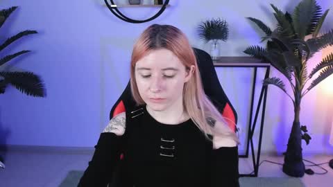 Lexi Wenford NO NUDE GODDESS online show from December 20, 8:49 am