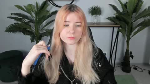 Lexi Wenford NO NUDE GODDESS online show from December 24, 6:00 am