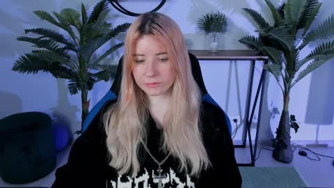 Lexi Wenford NO NUDE GODDESS online show from December 24, 9:06 am