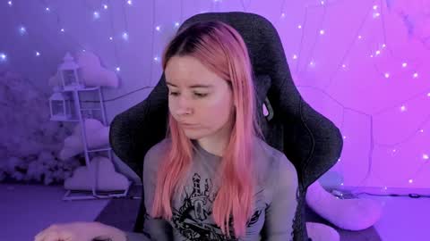 Lexi Wenford NO NUDE GODDESS online show from January 14, 2:50 am