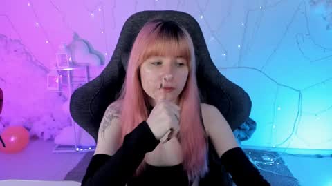 Lexi Wenford NO NUDE GODDESS online show from February 4, 5:53 am