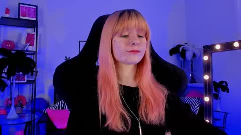 Lexi Wenford NO NUDE GODDESS online show from February 20, 6:17 am