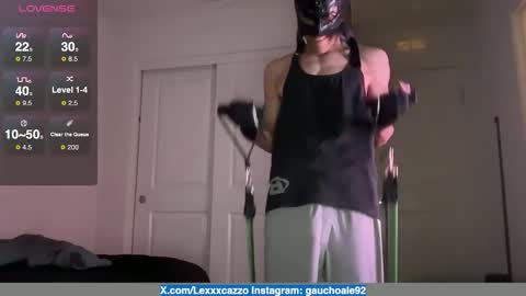 Dromaeosaurex online show from October 29, 8:16 am