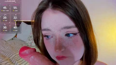 lexi miu online show from April 9, 6:57 pm