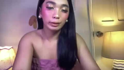 Snapshot of lexxy_lure chatting on December 7, 1:47 am lexxy online show from December 7, 1:47 am