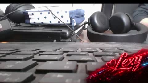 Snapshot of lexxy_sexy chatting on June 14, 2:19 pm lexxy_sexy online show from June 14, 2:19 pm