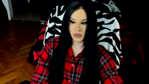 Snapshot of lexxymiss chatting on January 17, 7:57 am eva lexy you may call me Miss online show from January 17, 7:57 am