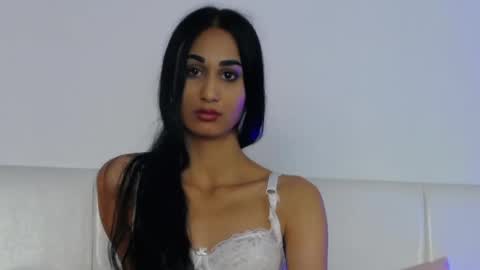 Snapshot of lexxyplay chatting on June 5, 6:42 am lexxyplay online show from June 5, 6:42 am