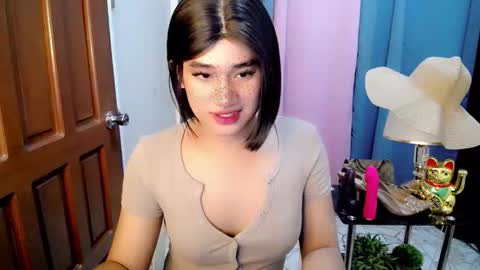 Snapshot of lexy_babexxx chatting on May 18, 8:31 am lexy_babexxx online show from May 18, 8:31 am