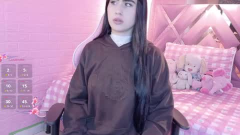 Snapshot of lexy_cute1 chatting on June 21, 3:31 am LEXY online show from June 21, 3:31 am