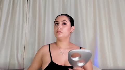 Snapshot of lexy_from_heaven chatting on February 6, 12:11 am From Heaven My Lovely Baby online show from February 6, 12:11 am