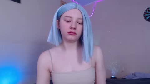 LexxxY online show from February 12, 7:03 am