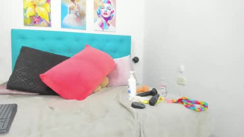 lexy_sexy_20 online show from February 19, 7:17 am