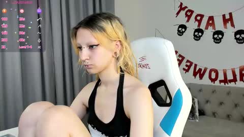 Lexy online show from November 1, 11:34 am