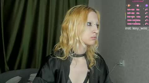 Snapshot of lexy_woorhez chatting on March 7, 11:29 am Lexy online show from March 7, 11:29 am