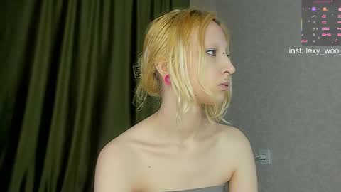 Snapshot of lexy_woorhez chatting on March 12, 11:16 am Lexy online show from March 12, 11:16 am