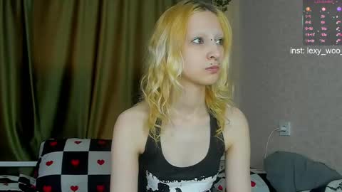 Snapshot of lexy_woorhez chatting on April 4, 11:29 am Lexy online show from April 4, 11:29 am