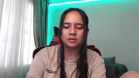 Lexy Davis online show from January 27, 9:00 pm