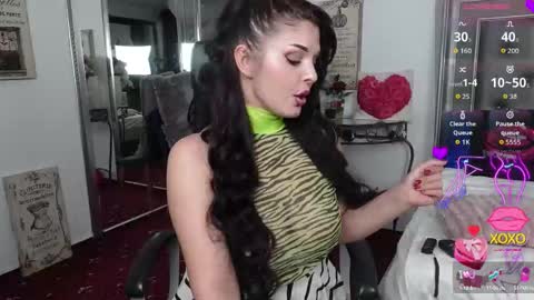 Adina  online show from September 29, 7:51 pm