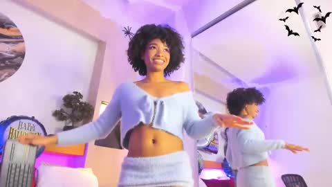 lexyskye online show from October 25, 1:51 pm