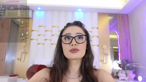 Snapshot of lexywillde chatting on January 29, 8:40 am LexyWillde online show from January 29, 8:40 am