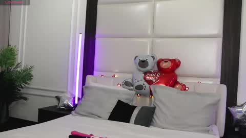 Leya online show from February 14, 7:54 pm