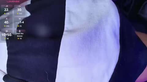 Snapshot of leydi_start_ chatting on February 24, 1:31 pm Leydi online show from February 24, 1:31 pm