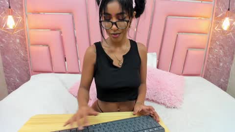 Leyla online show from January 6, 12:46 pm