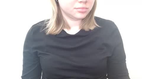 Leyla online show from May 13, 6:11 am