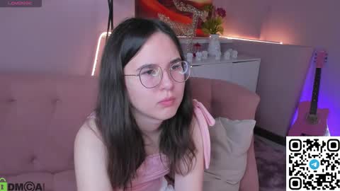 leylamirage online show from March 14, 12:21 pm