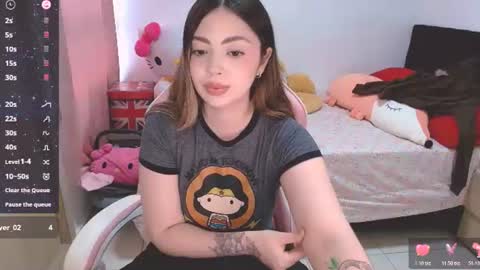 Leyla  online show from June 25, 5:17 pm