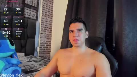 L E Y T O N online show from February 20, 12:19 am