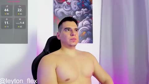 L E Y T O N online show from December 4, 12:20 am